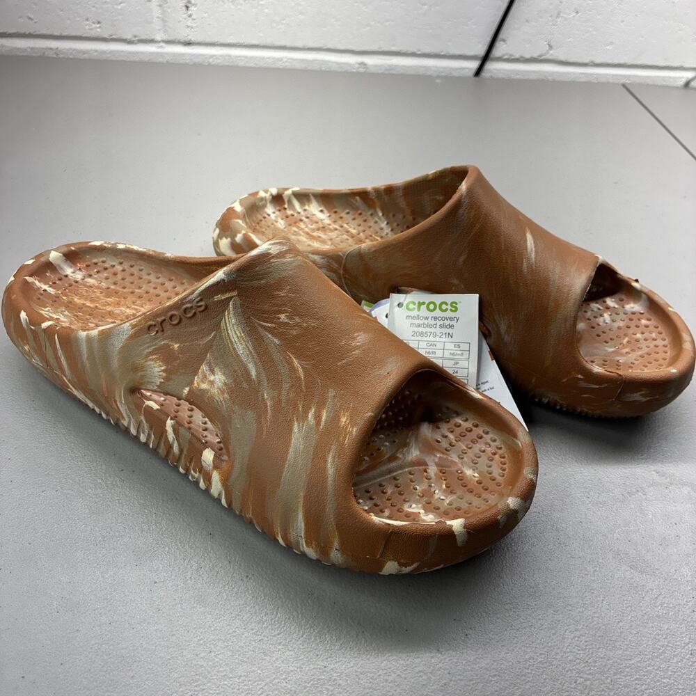 New Crocs Mens 6 Or Women’s 8 Mellow Slides Sandal Marbled 208579-21N